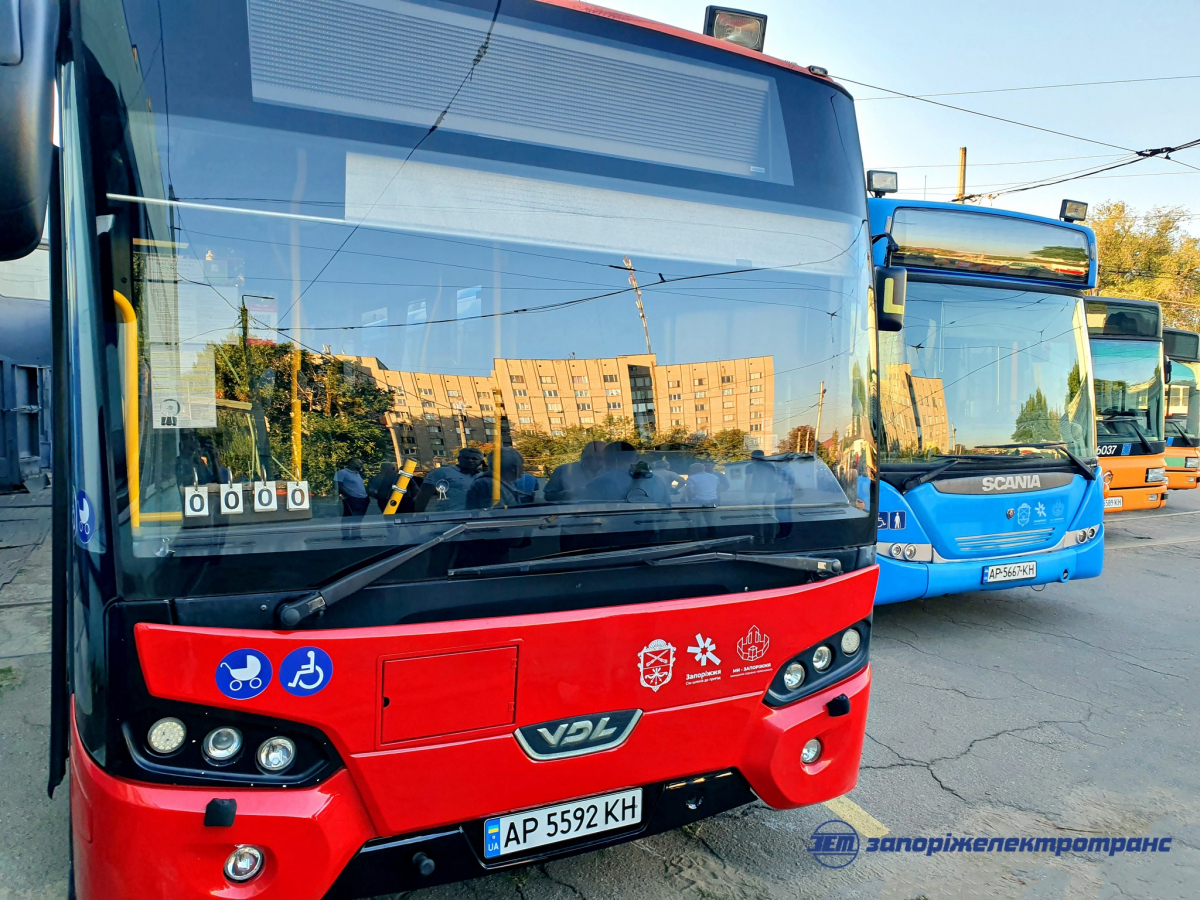Громада обрала маршрути: у Запоріжжі в години пік з'являться додаткові європейські автобуси