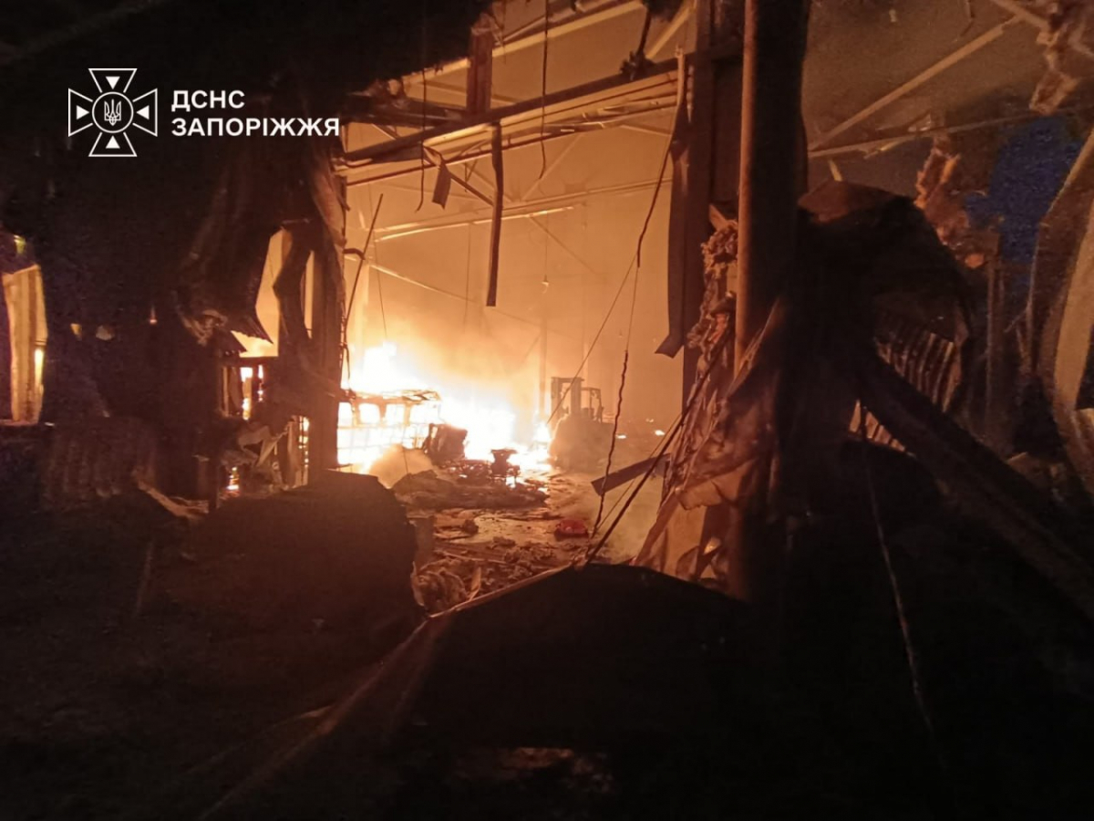 Понад 900 ударів за добу: на Запоріжжі загинули двоє чоловіків, семеро людей отримали поранення (фото)
