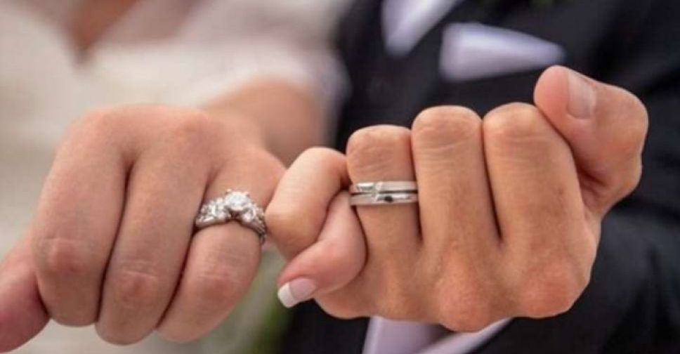 Заради втечі від війни російські окупанти готові фіктивно одружуватися