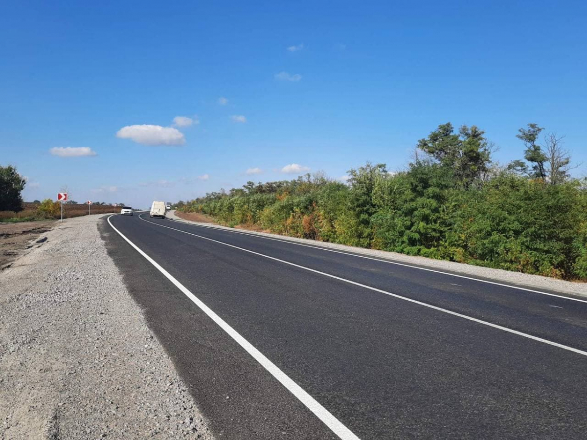Сотні мільйонів на дороги - у Службі відновлення прокоментували тендери, оголошені в Запорізькій області