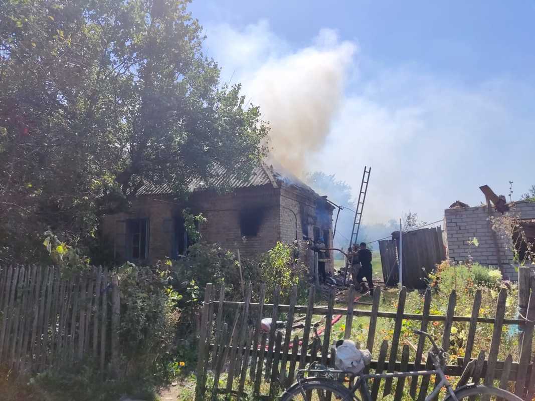 Внаслідок ворожих обстрілів у селі Запорізької області загинув чоловік