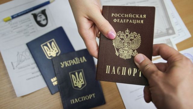 У Запорізькій області окупанти "затримують" людей, які не мають російського паспорта