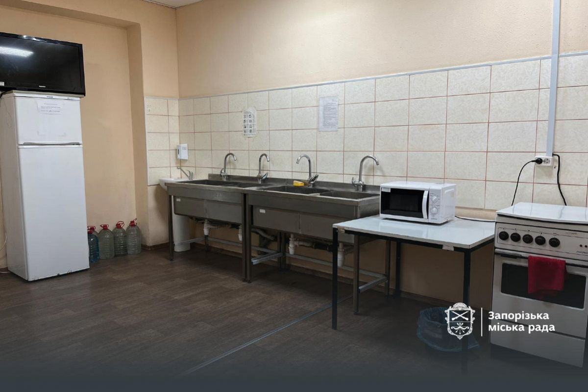 У Запоріжжі запрацювали пункти гарячого харчування для безхатченків (фото) 