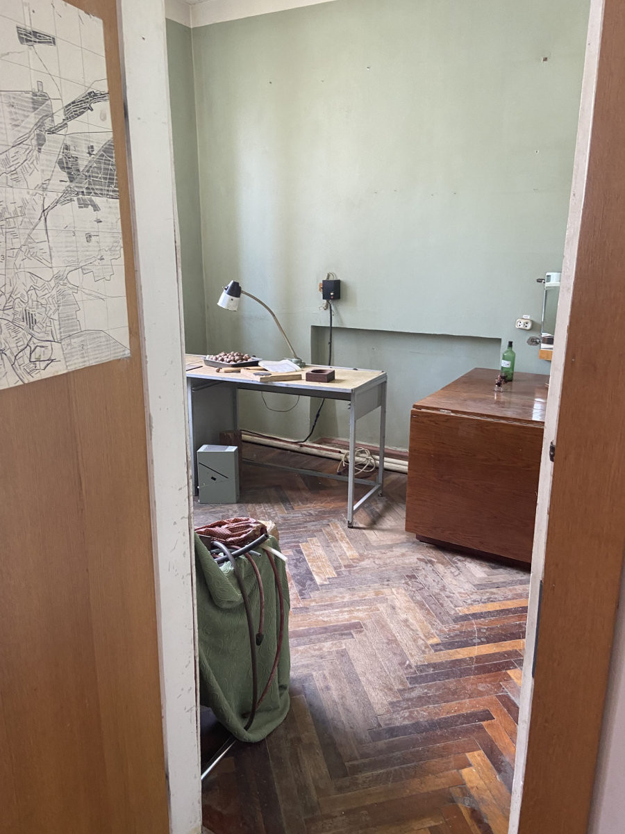 Двоповерхівка на продаж - у Запоріжжі виставлять на аукціон будівлю російського олігарха (фото)
