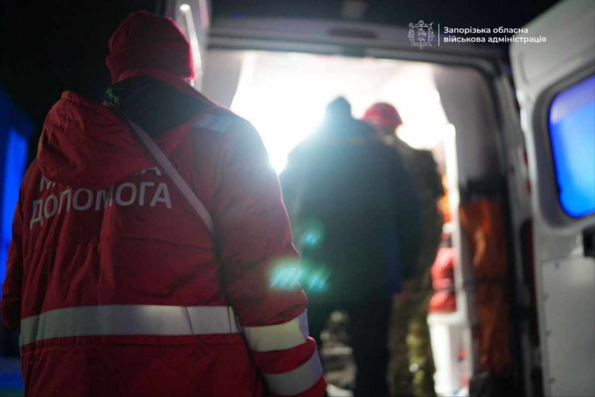 Атака на Запоріжжя: у Хортицькому районі внаслідок удару є загиблі та постраждалі (фото, відео)