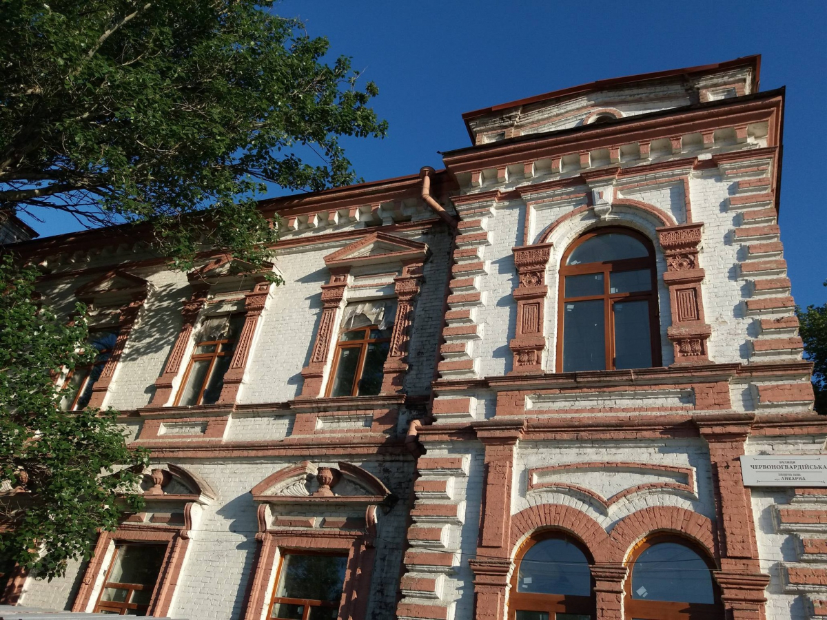 Архітектурна пам’ятка XIX століття - у Запоріжжі зберігся особняк промисловця Бадовського (фото)