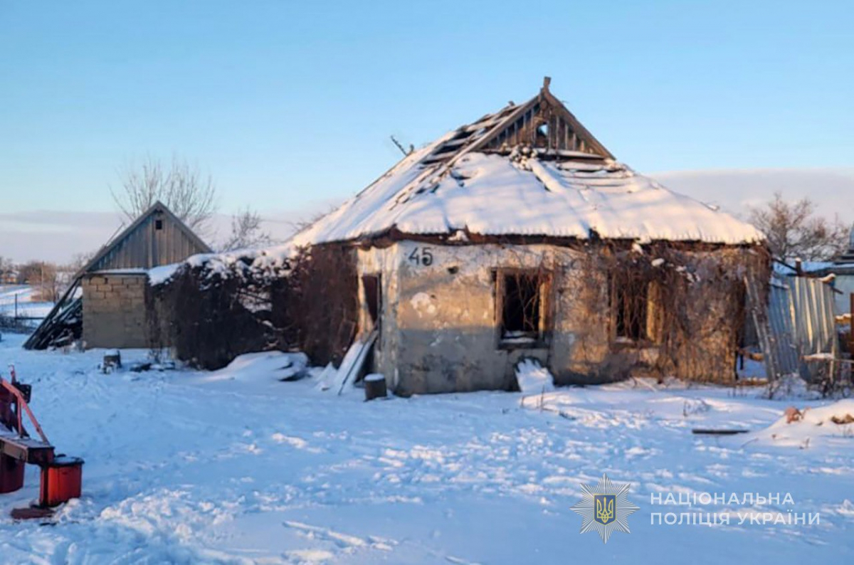 Поранення, руйнування і пожежа - які наслідки ворожих обстрілів Запорізької області за добу