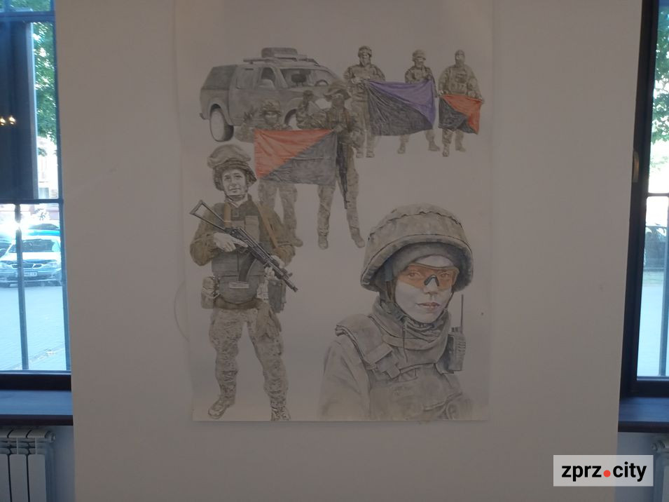Стрічки, Махно і сучасні анархісти – в Запоріжжі можна побачити виставку художника з незвичайними поглядами