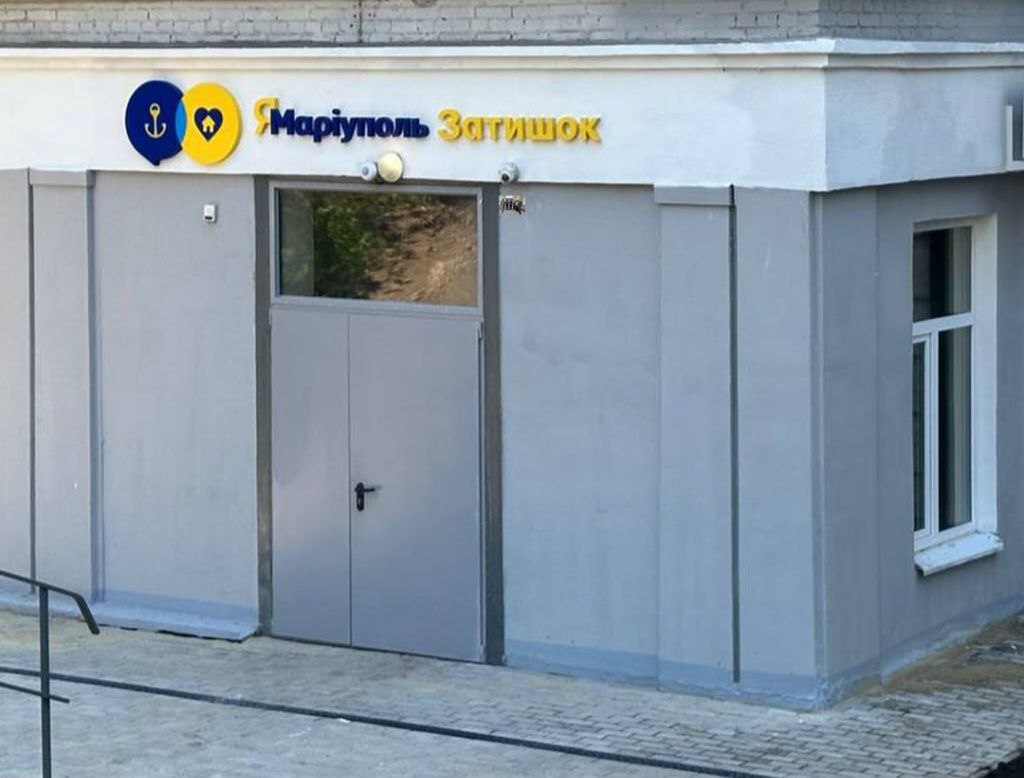 Соціальне житло від Фонду Ріната Ахметова – у Дніпрі вручили ключі маріупольцям
