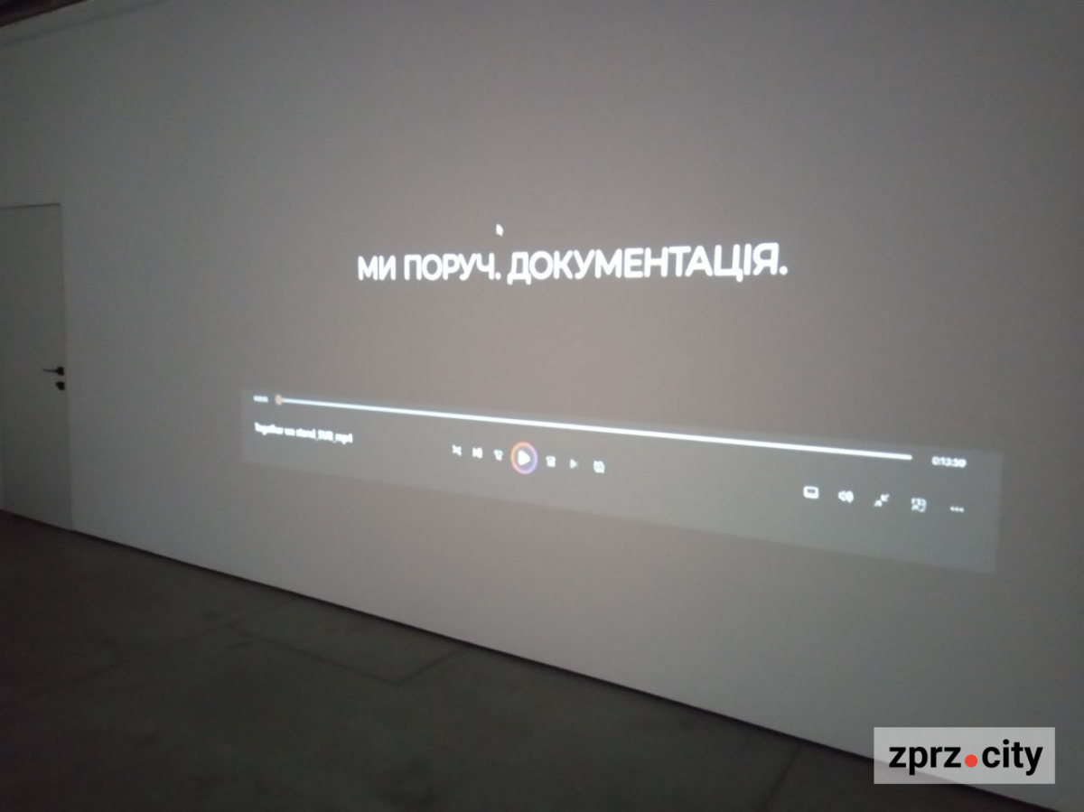 У Запоріжжі відкрили портал на Таймс-сквер: ексклюзивне інтерв'ю з художником із США, який приїхав в Україну