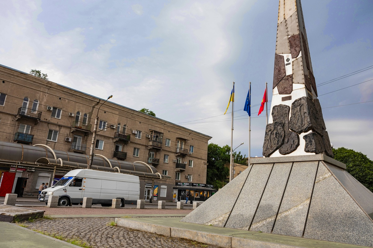 Запоріжжя між фронтом і життям - атаки, евакуації та культурні події тижня