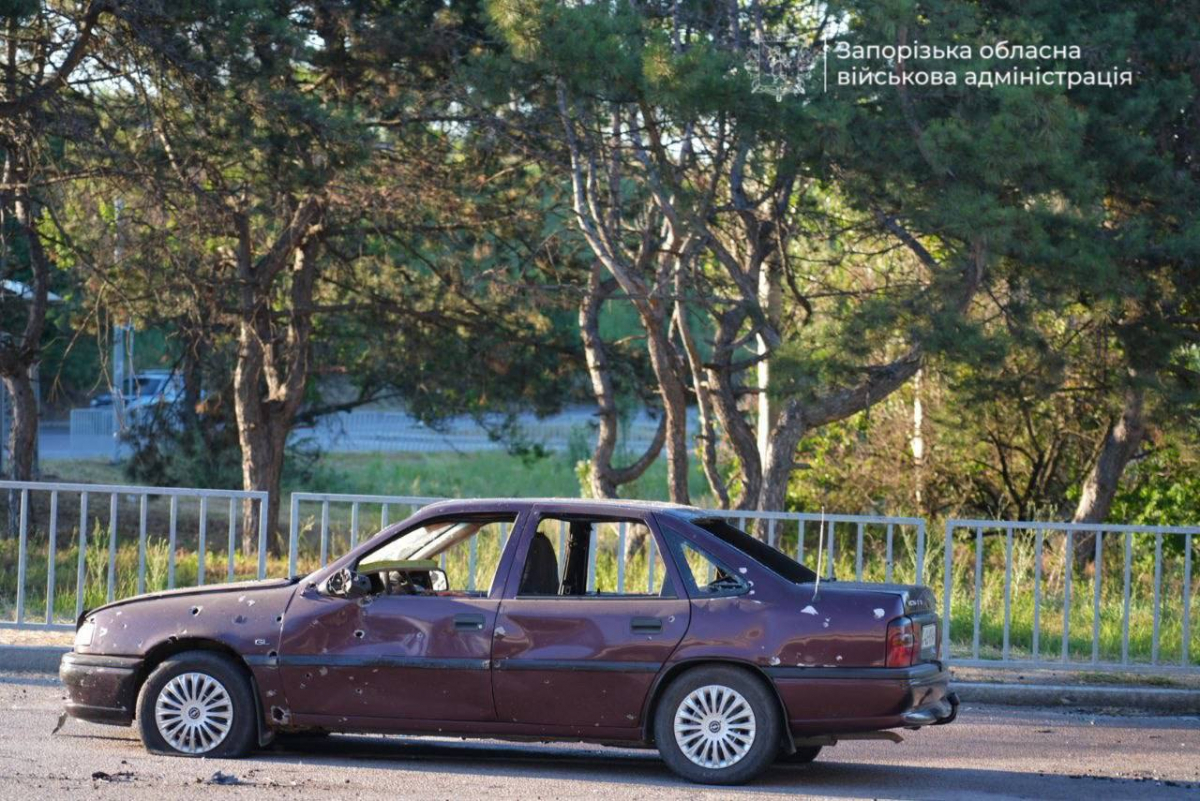 Дев'ять керованих авіабомб по Запоріжжю: загинули люди і коні (фото, відео)