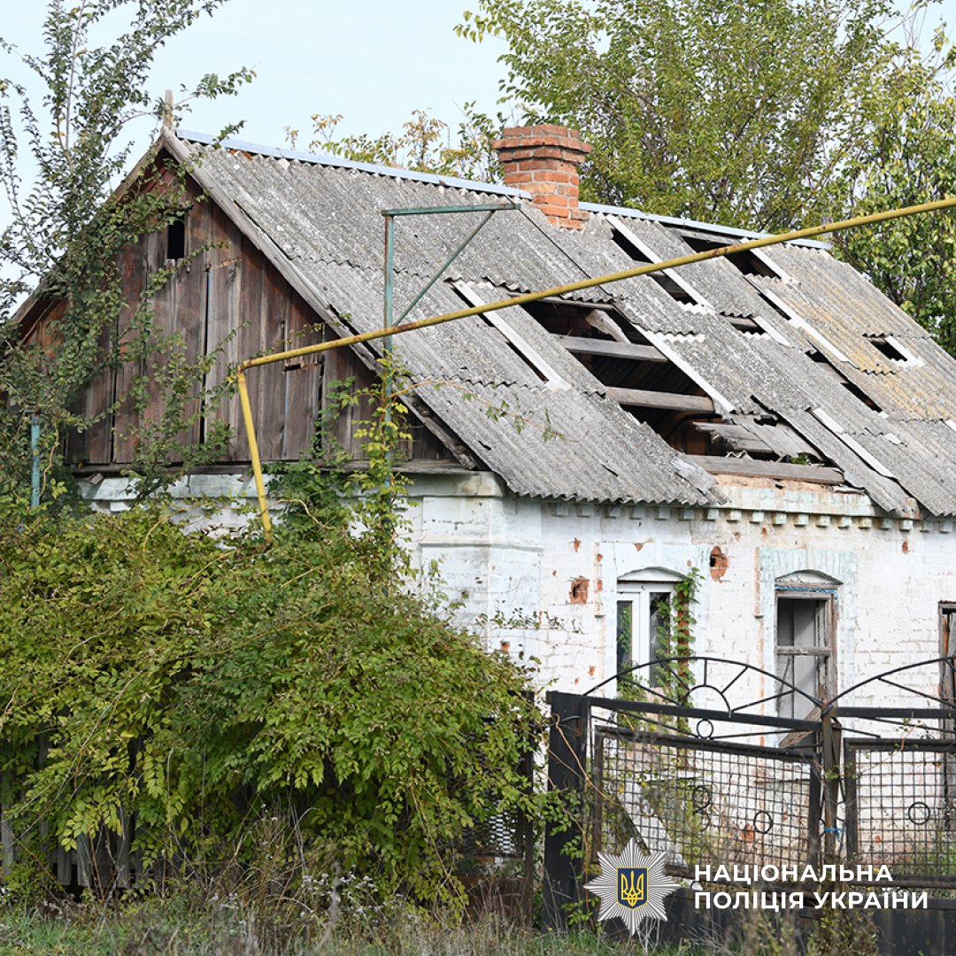 Росіяни завдали понад 400 ударів - у Пологівському районі Запорізької області постраждали троє людей (фото)