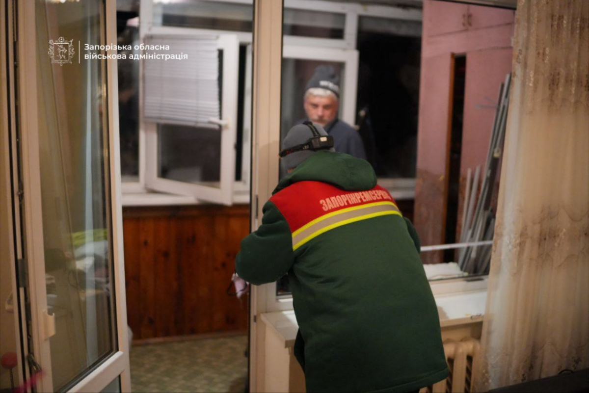 Від вибуху загинула жінка, є постраждалі, серед них - діти: що відомо про удар по Запоріжжю 17 лютого (фото)