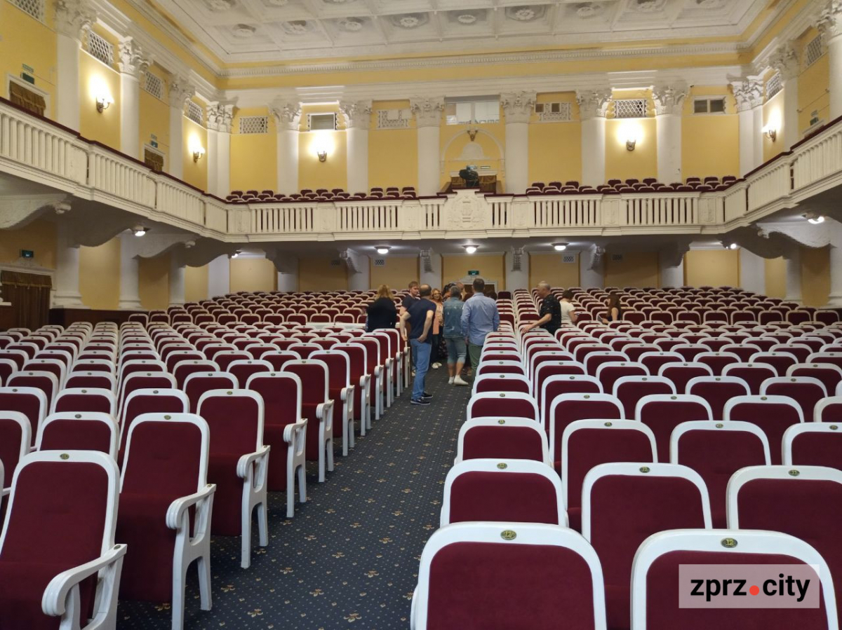 У Запоріжжі яскраво закриють симфонічний сезон із зірковими гостями - фото з репетиції