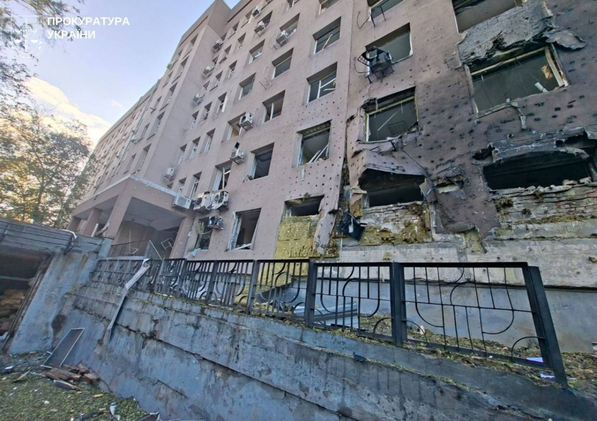 Після атаки БпЛА у Вознесенівському районі Запоріжжя екологи виявили відходи руйнувань на двох ділянках