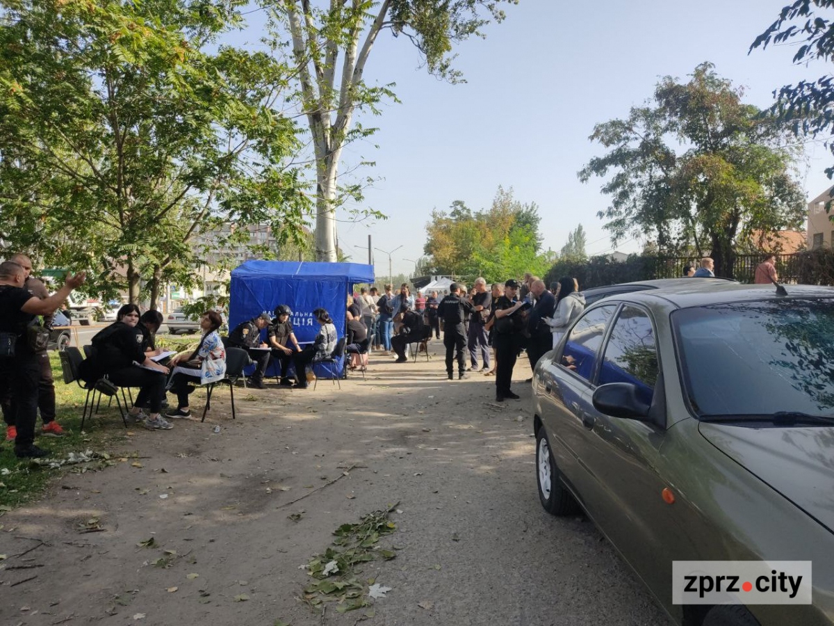 Який стан людей, що постраждали внаслідок авіаударів ворога по Запоріжжю 1 жовтня - фото