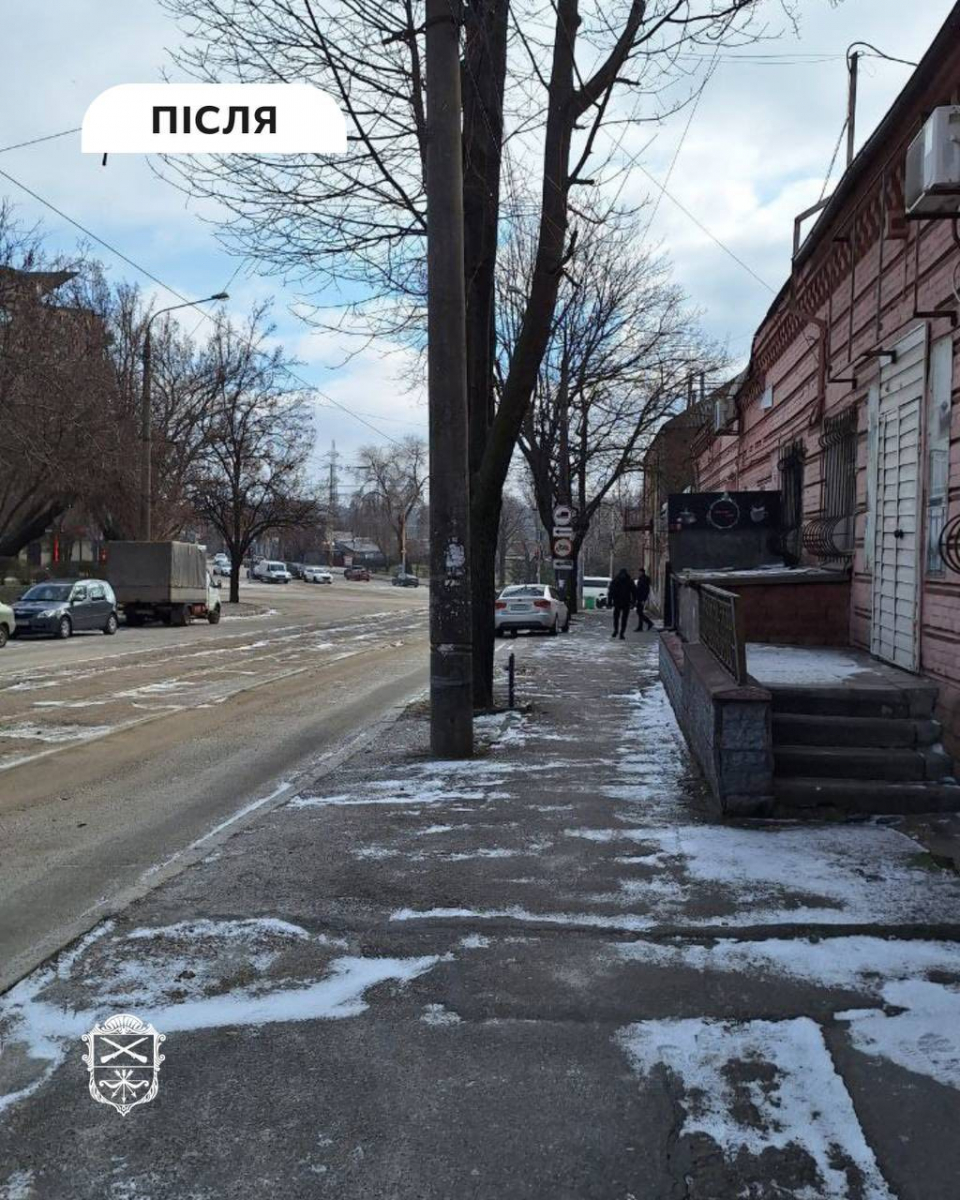 Незаконна реклама: у Запоріжжі підприємці порушили мовний закон (фото)