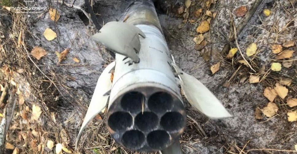 У селищі Запорізькій області ворожий снаряд "прилетів" впритул до будинку місцевої жительки - відео