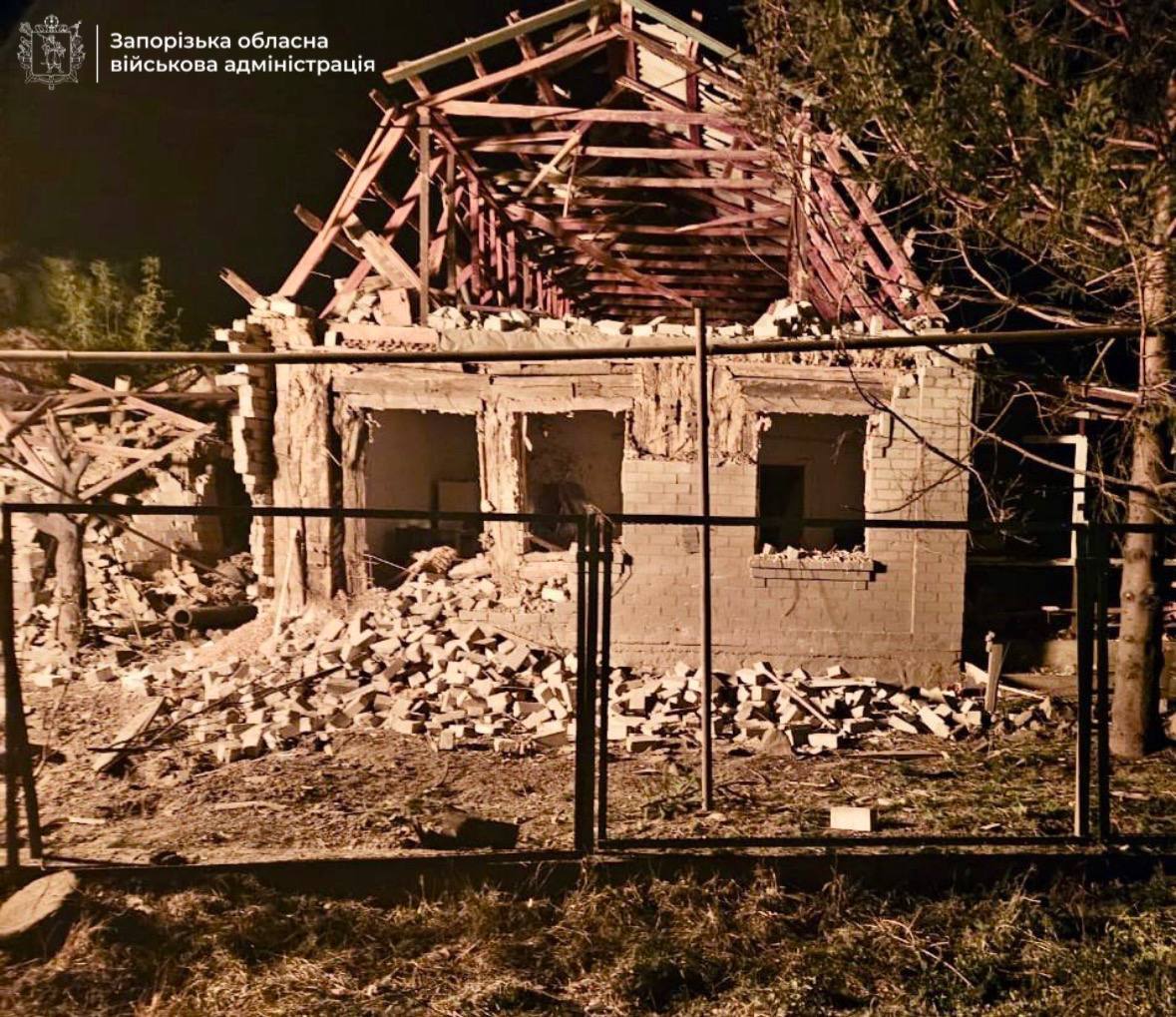 Вночі ворог атакував Запорізький район і передмістя Запоріжжя - що відомо про наслідки (відео, фото)