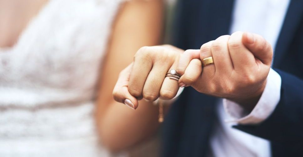 Запоріжці можуть подати заяву на шлюб та обрати формат церемонії не виходячи з дому