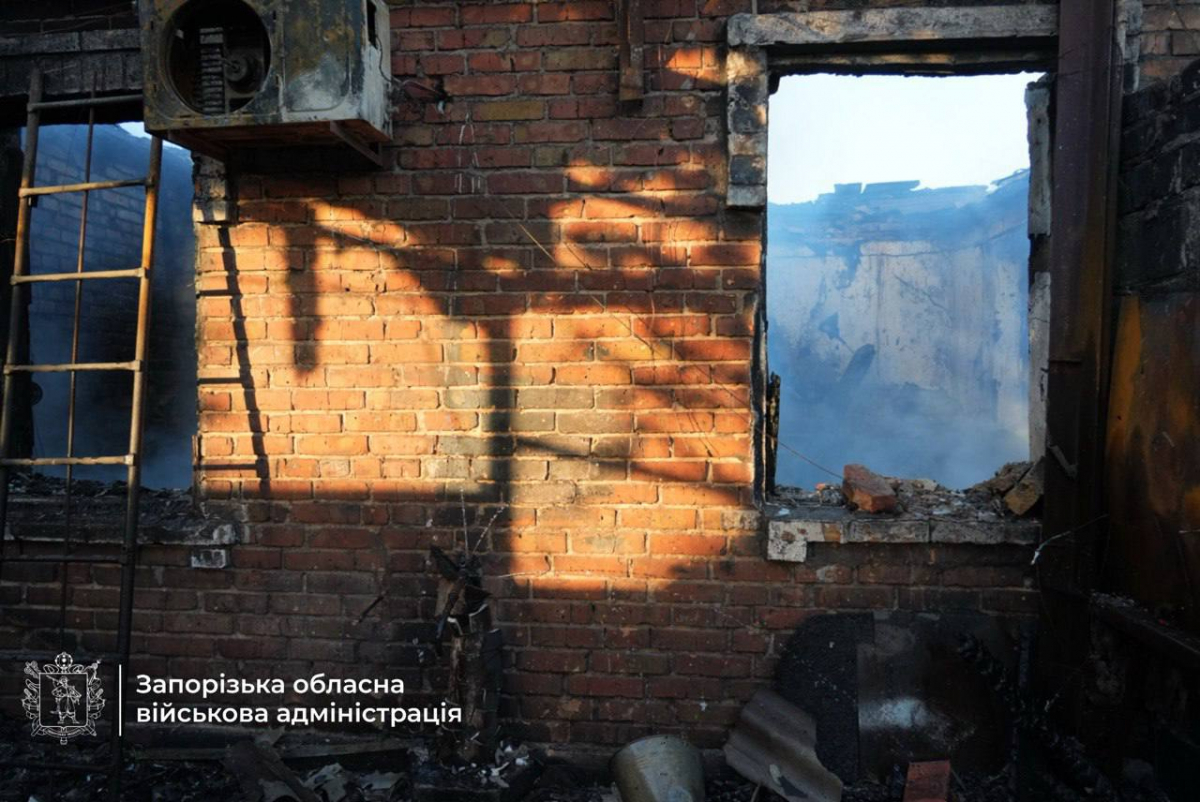 "Виносили труп з нашого під'їзду" - мешканці Запоріжжя розповіли про ніч терору (фото, відео)