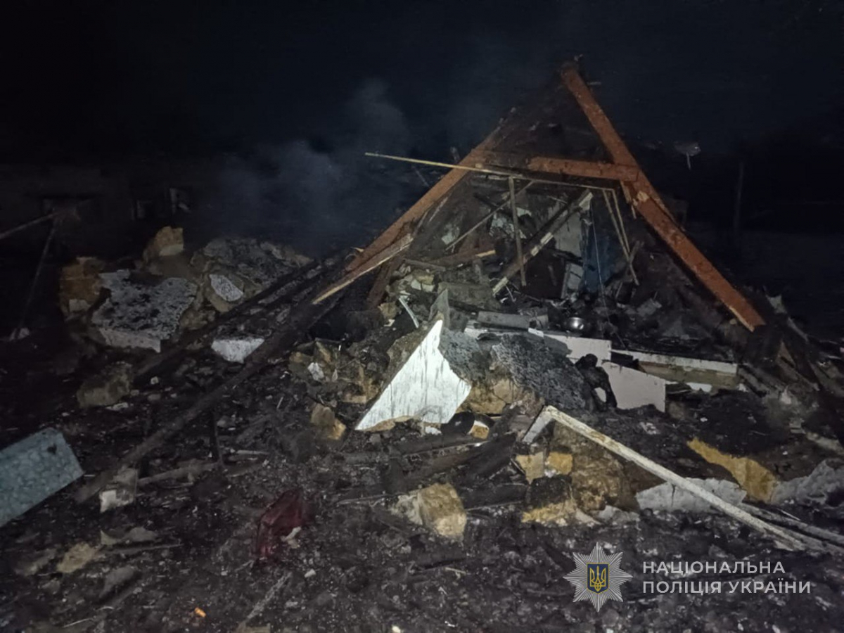 Поранення, руйнування і пожежа - які наслідки ворожих обстрілів Запорізької області за добу