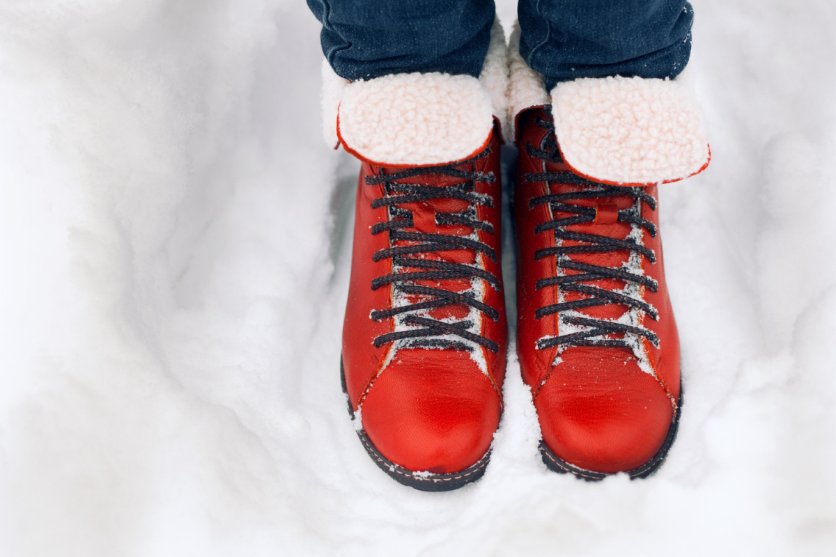 Обираємо зимове взуття – які матеріали краще зігріють ноги