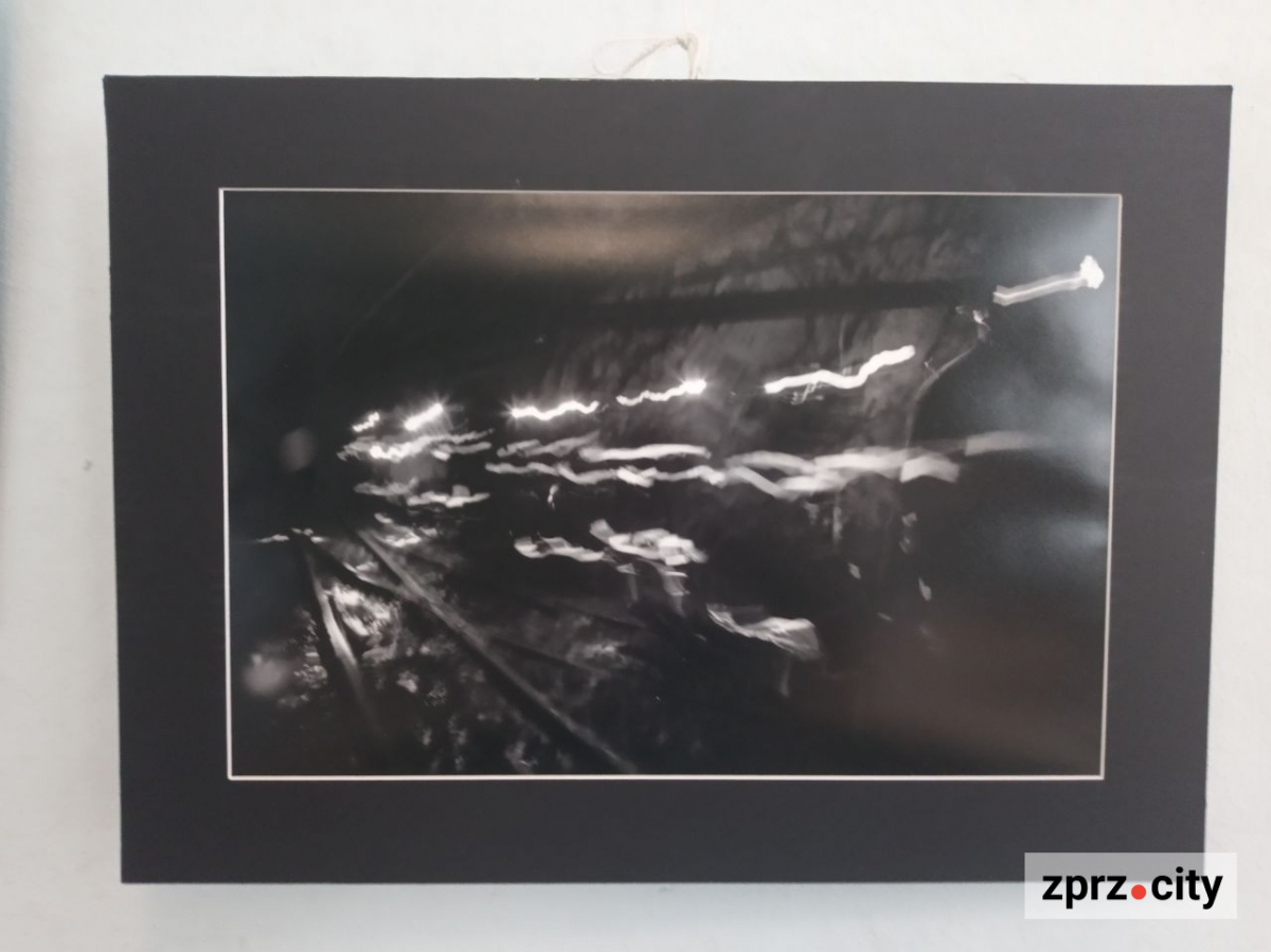 Фотохудожник з Кривого Рогу робив світлини під землею на глибині понад 1000 метрів - нова виставка у Запоріжжі