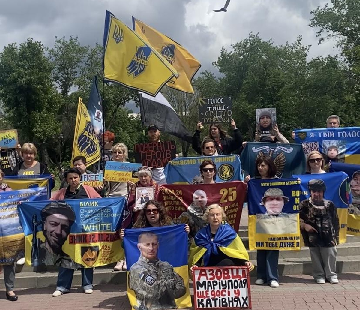 Акція на підтримку військовополонених у Запоріжжі. Фото: Стелла Орел