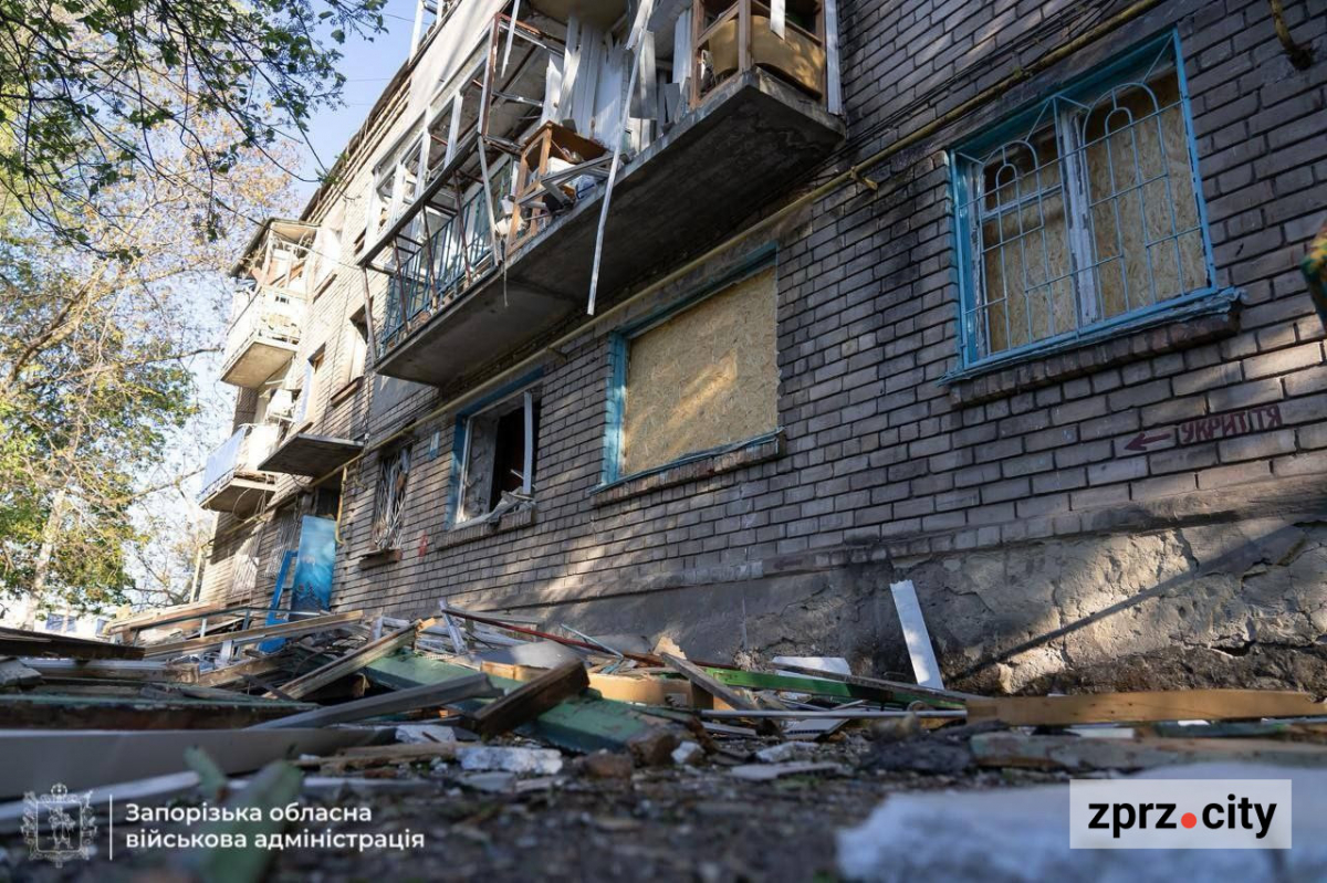 У Запоріжжі понівечений російським дроном будинок можуть знести — що відомо