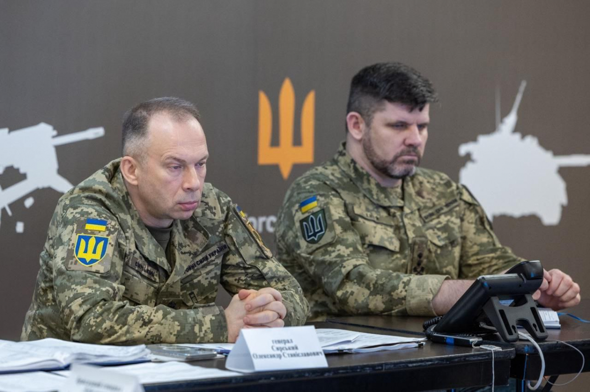 Ворог різко активізується на Запорізькому напрямку - Сирський