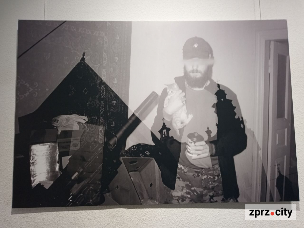 Магія співпадінь - у Запоріжжі показали незвичайне поєднання військового та тилового світів