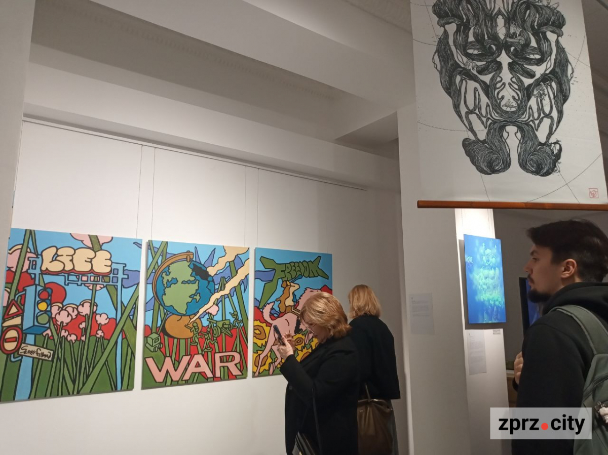 У Запоріжжі показали незвичайні скульптури та ще багато класних творів сучасного мистецтва - фото