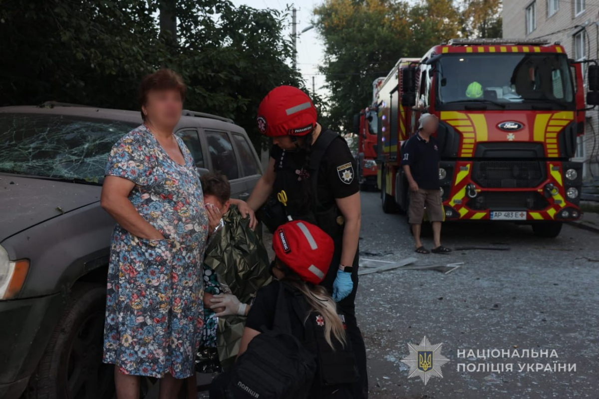 Два райони Запоріжжя атакували КАБами та дроном: є загиблий та поранені (фото, відео)