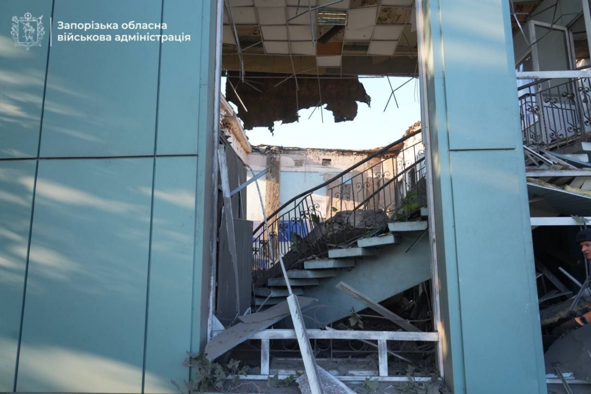 Скинули бомби по автовокзалу та клініці - керівник ЗОВА Іван Федоров розповів про наслідки авіаудару (фото, відео)