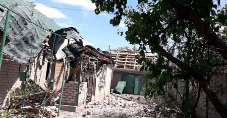 Рашисти продовжують обстрілювати будинки мирних жителів у Гуляйполі