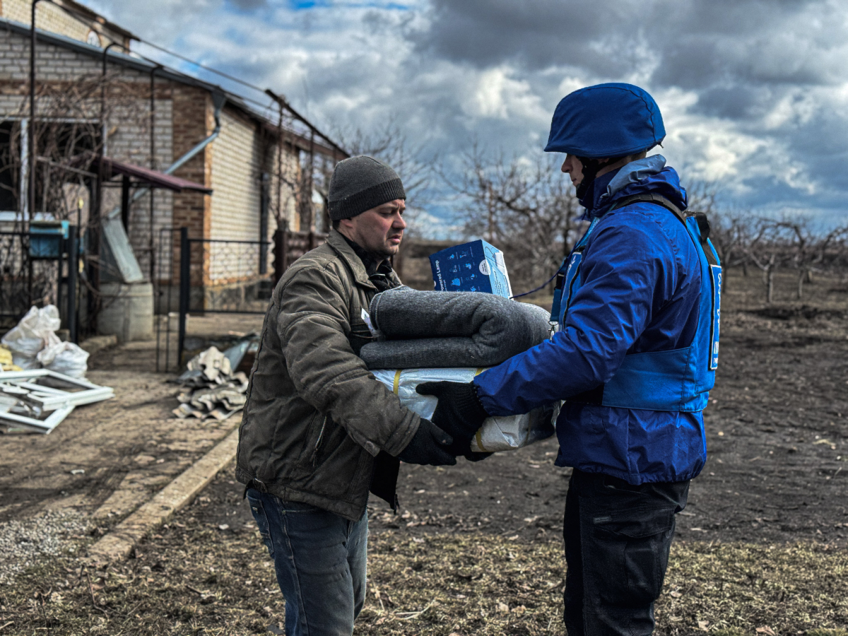Вибух прогримів біля будинку: росіяни вночі атакували дронами Запорізький район (фото)