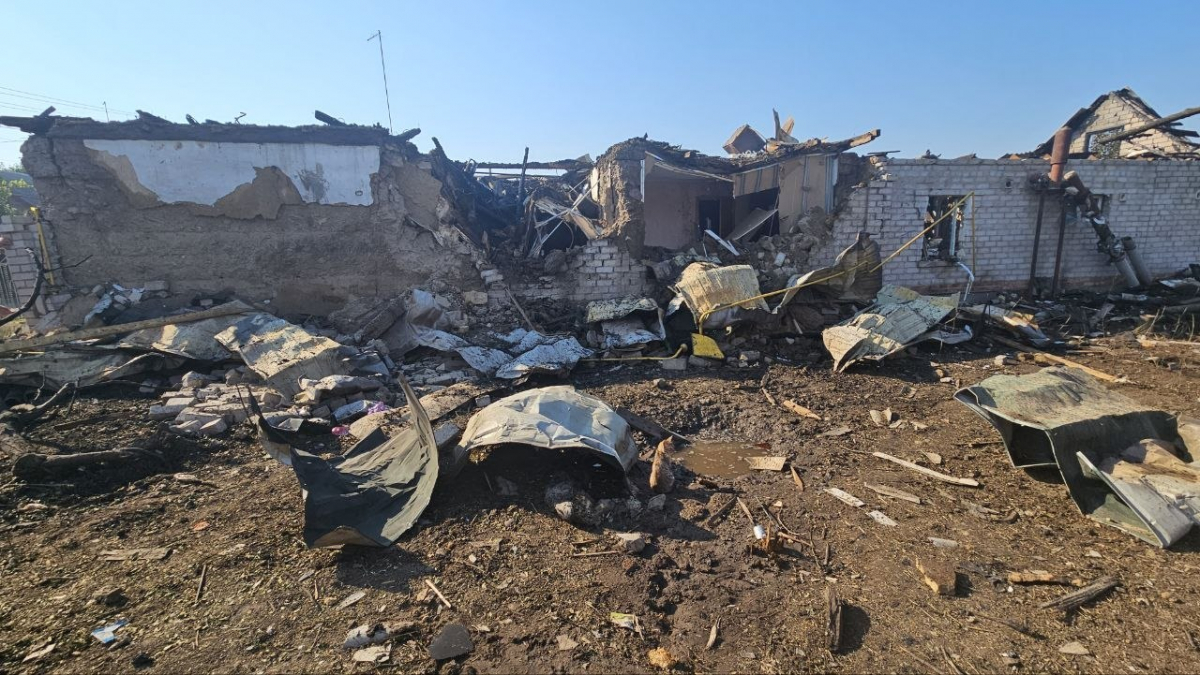 У Запоріжжі екологи зафіксували масштабне забруднення ґрунту після нічної атаки дронів (фото)