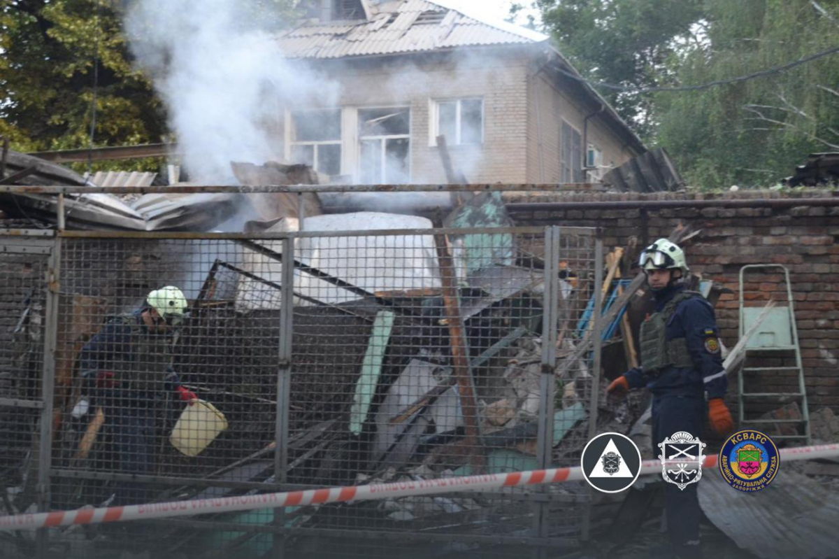 Дрони перетворили ніч на пекло – Запоріжжя атакували шахеди, є постраждалі (фото, відео)