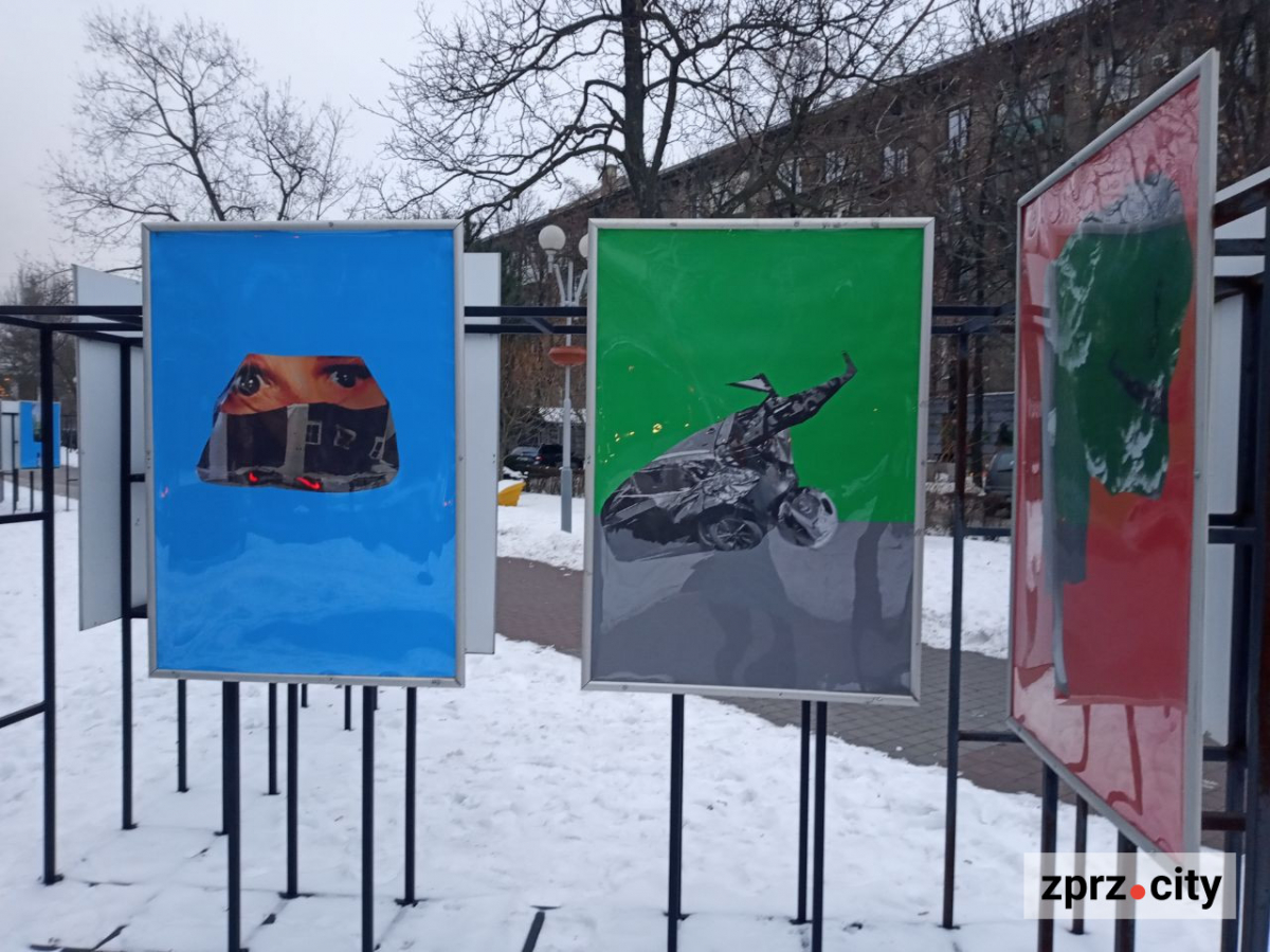 На вулицях Запоріжжя з'явились плакати одного із найвпливовіших у світі колажистів з Данії - фото