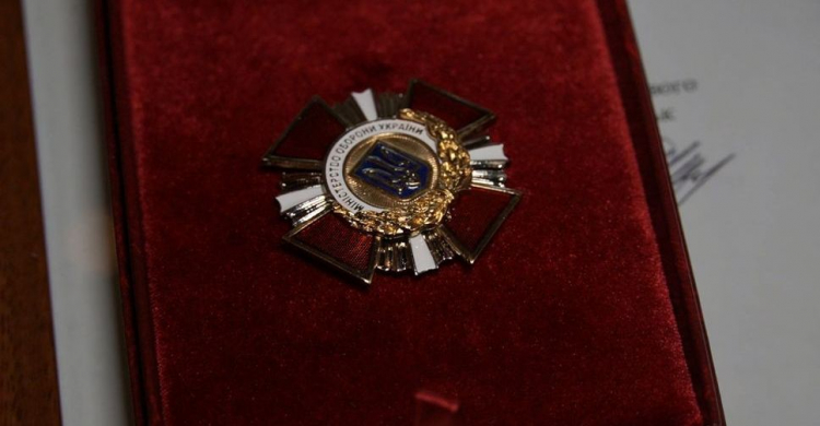 Урядовець із Запоріжжя отримав нагороду від Міністерства оборони України